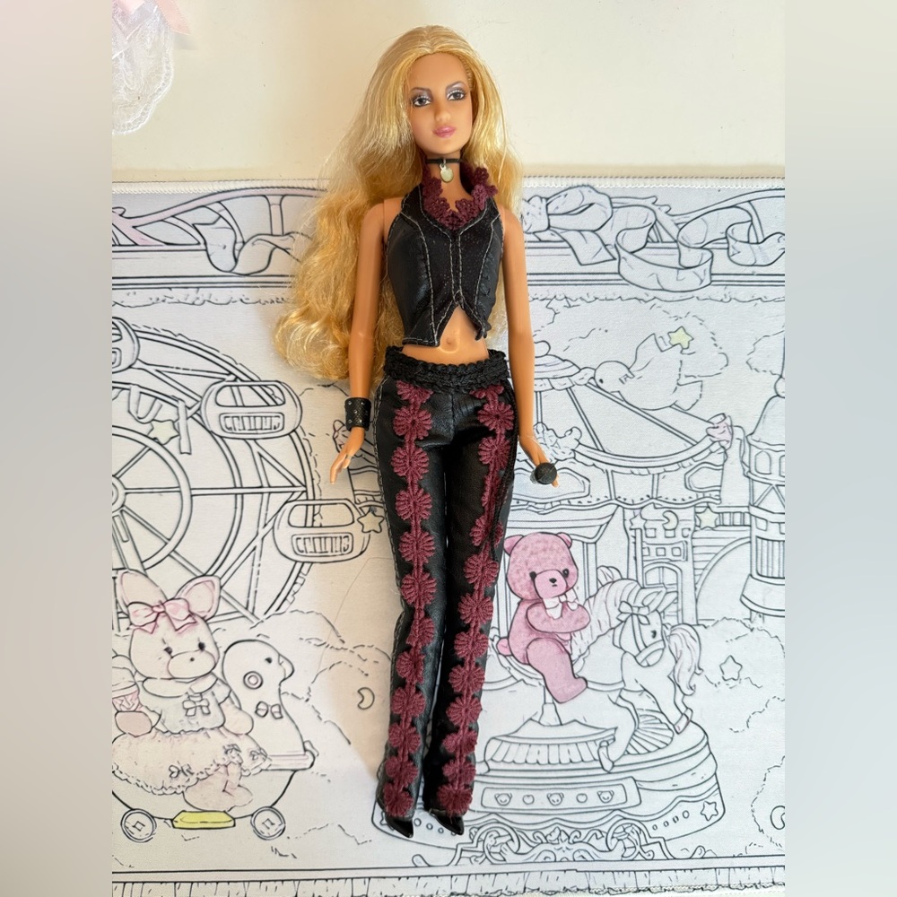 Barbie doll Shakira